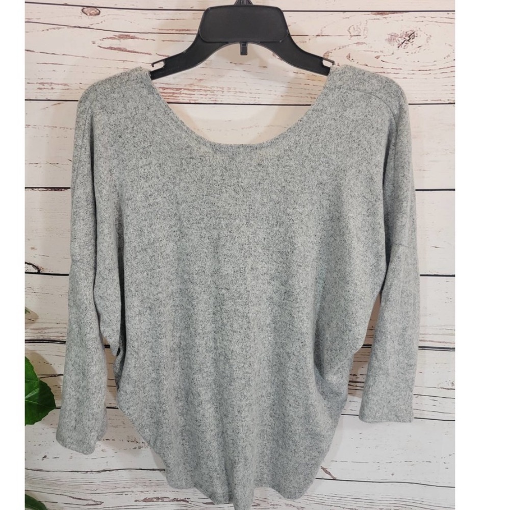 🆕 Anthropologie Gyft Soft & Cozy Hacci Knit Top with Dolman Sleeves, Size M - Picture 9 of 16